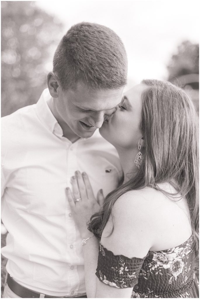 Black and white engagement portraits | Wilmington Wedding Photographer | Ashlynn Miller Photography