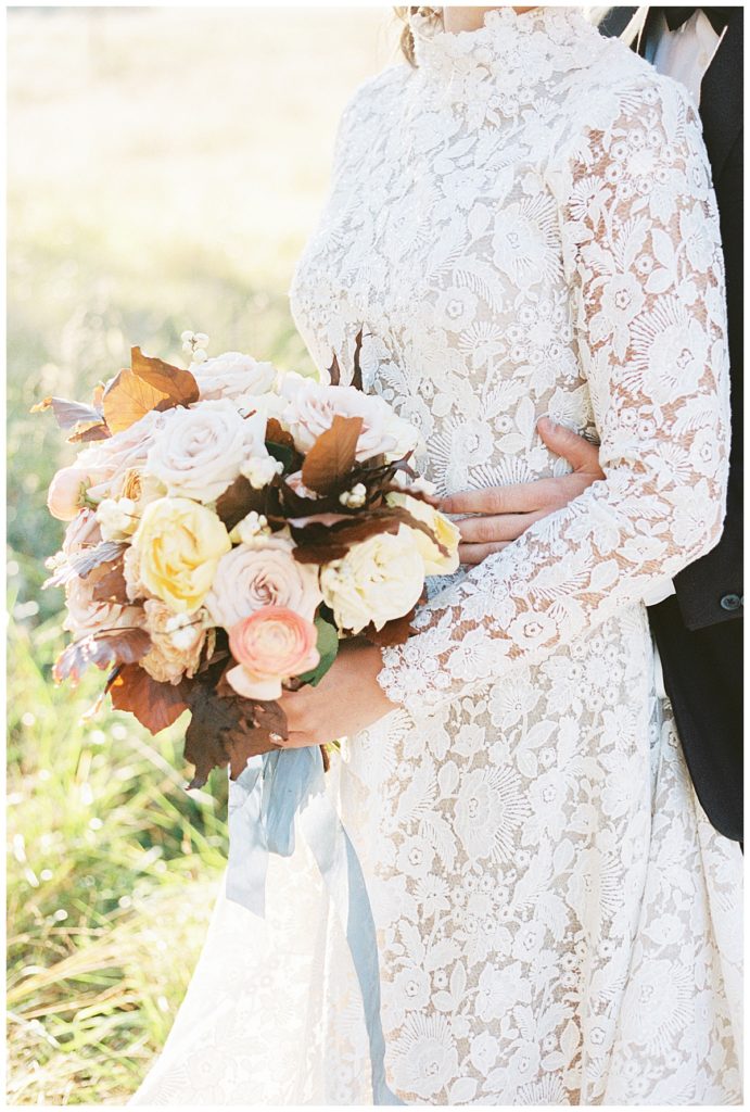 Fall is finally upon us and I couldn't wait to share this gorgeous fall wedding inspiration. Fall is the busiest wedding season and always the first to book on my calendar.