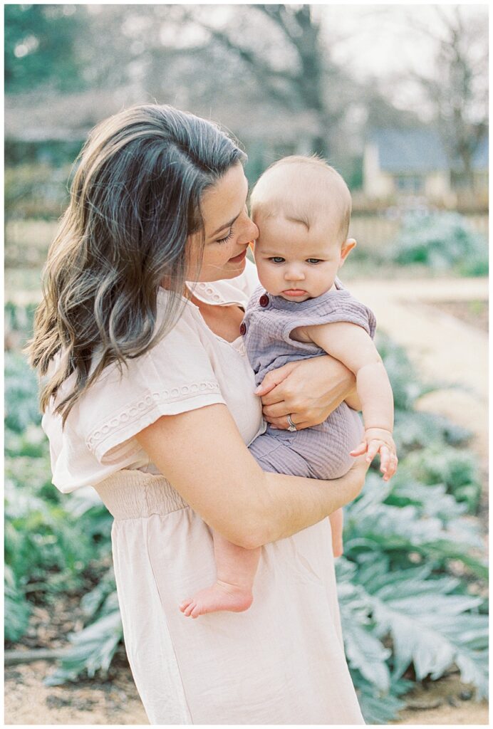 Springtime Garden Portraits | Ashlynn Miller Photography | Raleigh, North Carolina